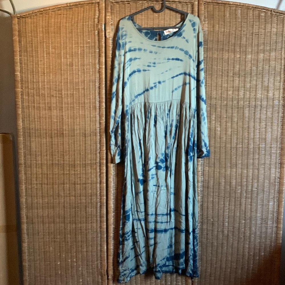 DOLAN 3/4 sleeve tie dye maxi dress size L
